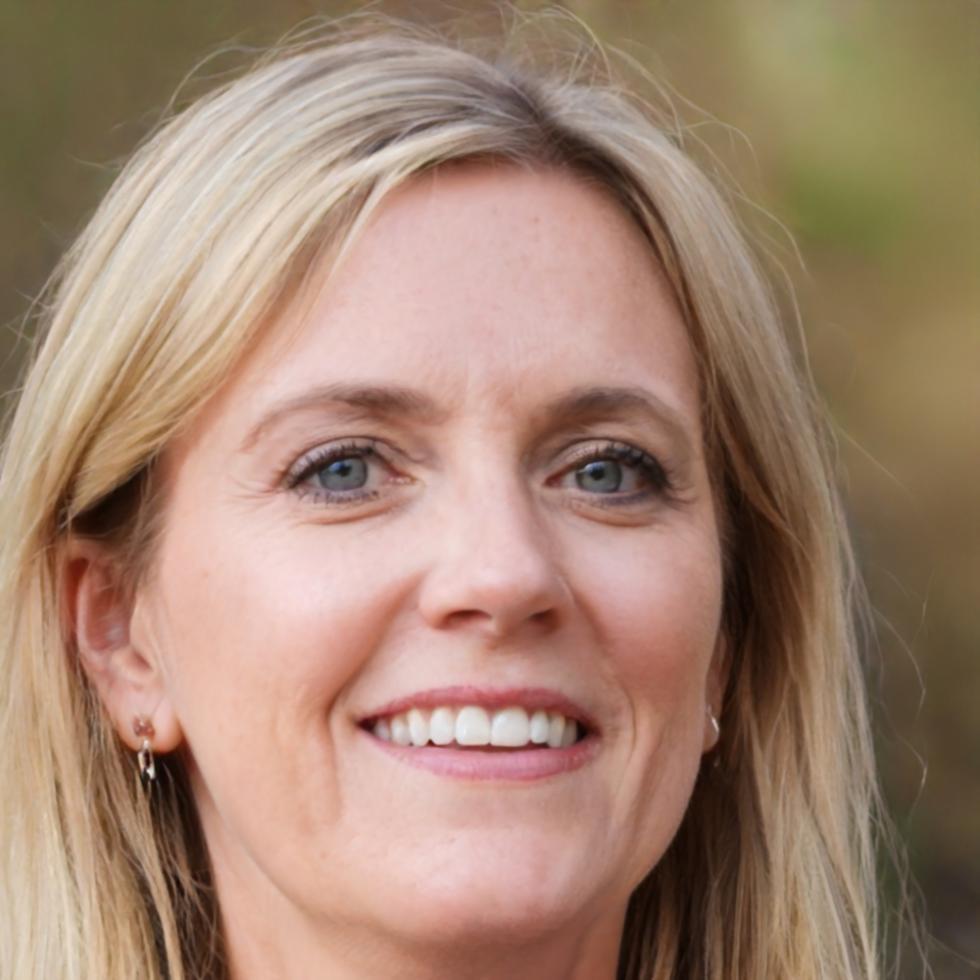 Дамира Касымова, дизайнер-иллюстратор